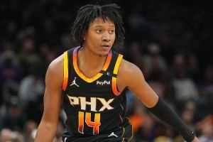 船记：球队已有14人不太可能签满 泰泰-华盛顿大概率不是正式合同