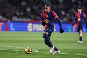 拉菲尼亚：支持特狮继续担任巴萨队长，但决定权在主帅和主席手里