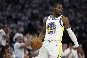 互不退让！勇记：库明加团队与勇士已经好几周没有联系了