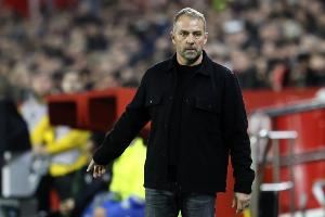 世体：弗里克多次半场换人调整，导演了多场改变局势的逆转好戏